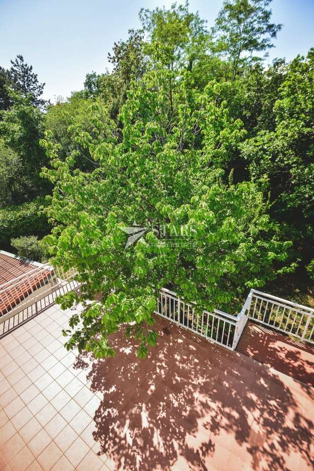 Haus u Rijeci, 344m², 4 sobe, slika 2
