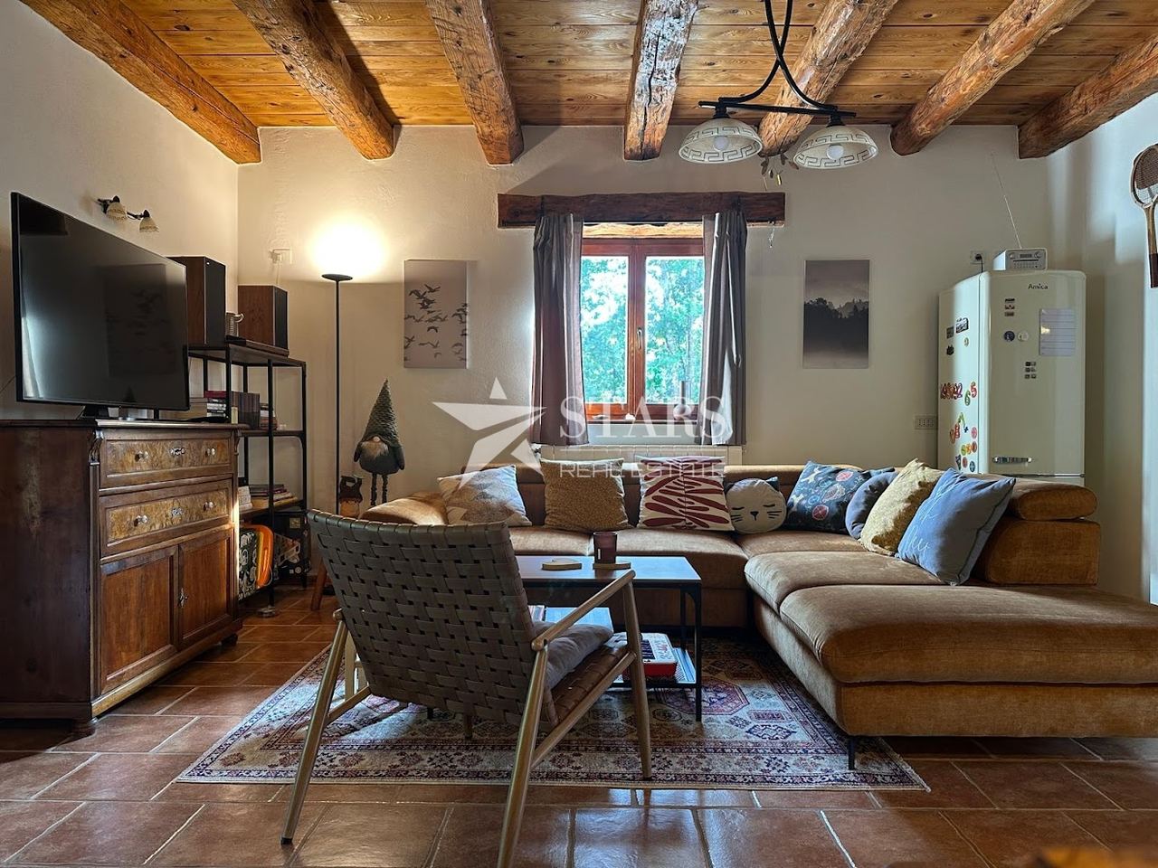 Haus u Delnicama, 210m², 3 sobe, slika 4