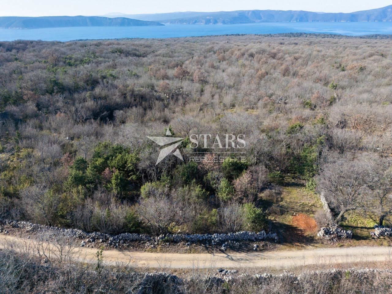 Terreno u Krku, 46116m²