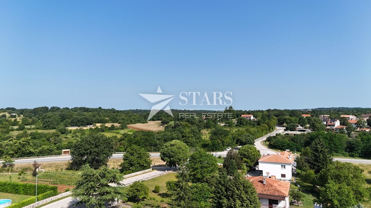 Land u Tinjanu, 7195m², slika 5