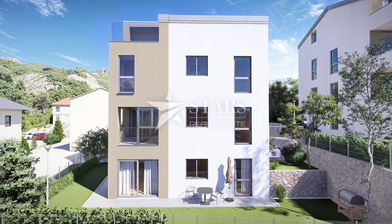 Wohnung u Novi Vinodolskiu, 68.86m², 2 sobe