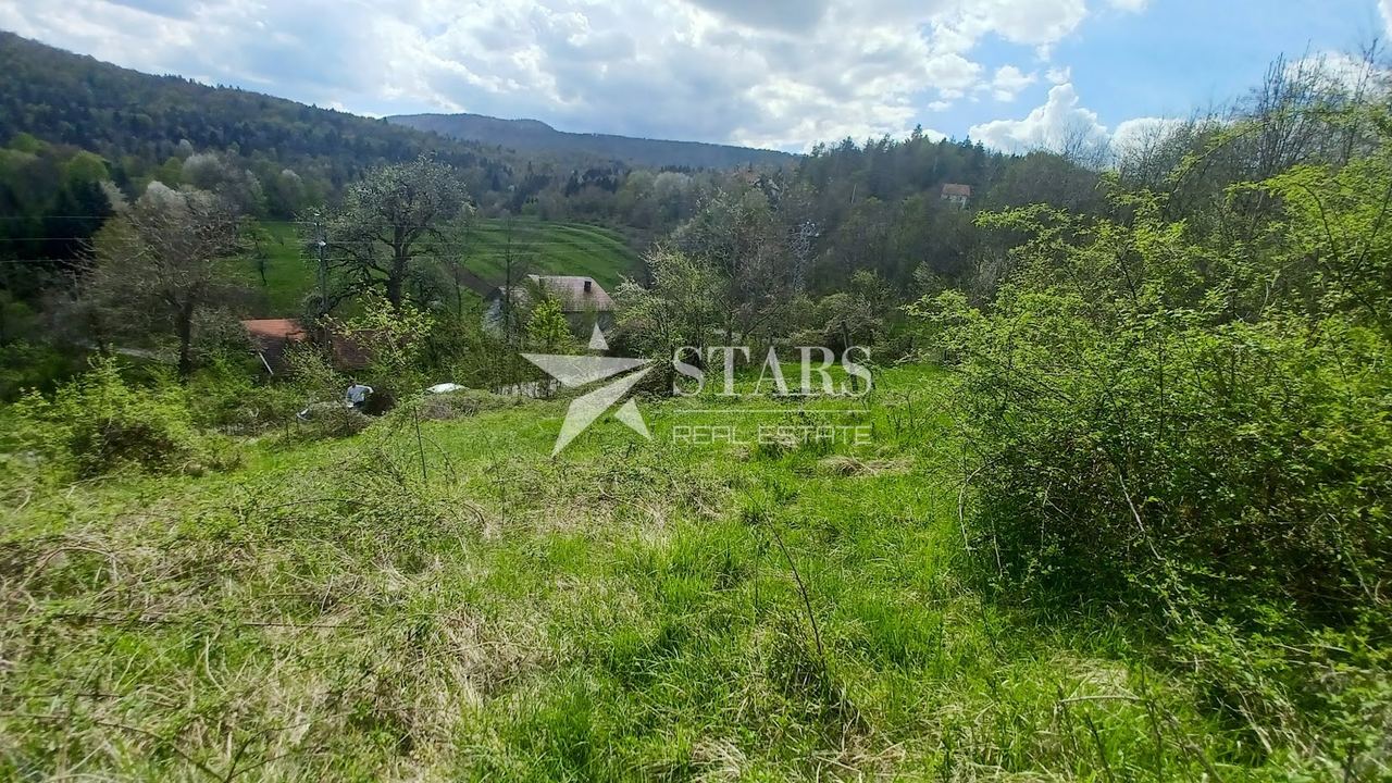 Terreno u Vrbovsku, 975m², slika 3