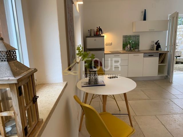 Casa u Vrbniku, 149.15m², 3 sobe, slika 3