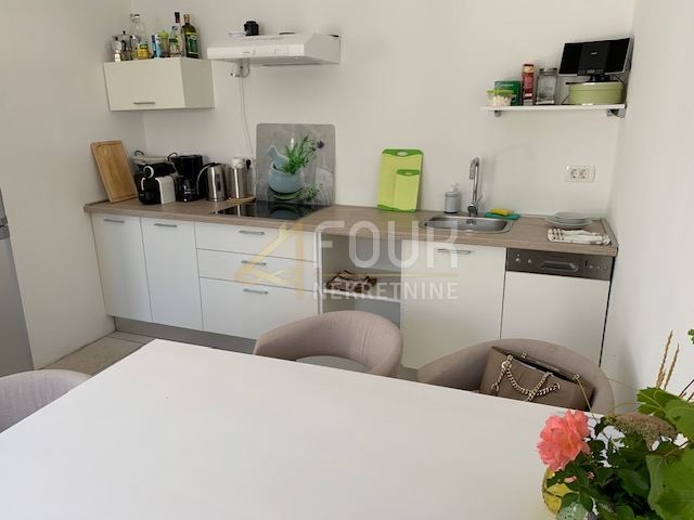 Casa u Vrbniku, 149.15m², 3 sobe, slika 5