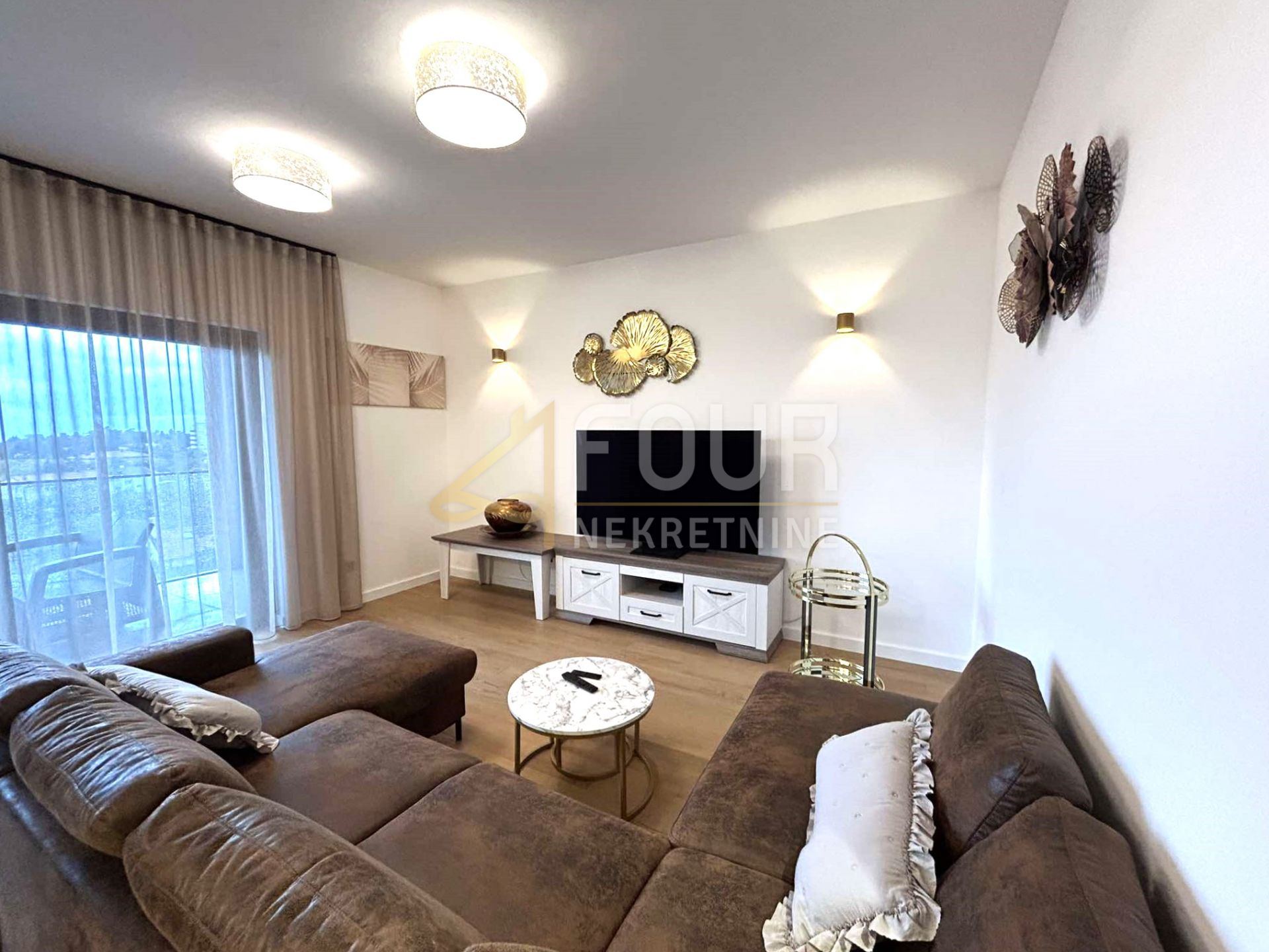 Appartamento u Rijeci, 84.7m², 2 sobe, slika 2