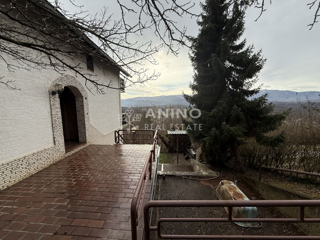 Haus u Donja Stubici, 210m², 4 sobe