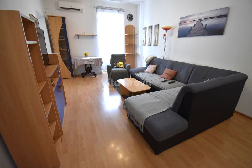 Wohnung u Zadru, 85m², 3 sobe