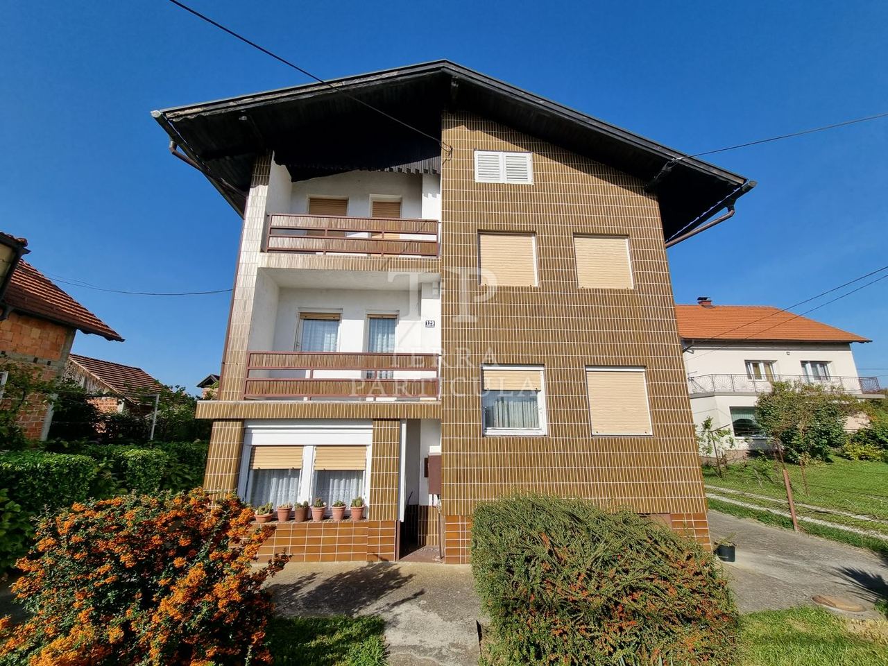 Kuća u Oroslavju, 250m², 3 sobe