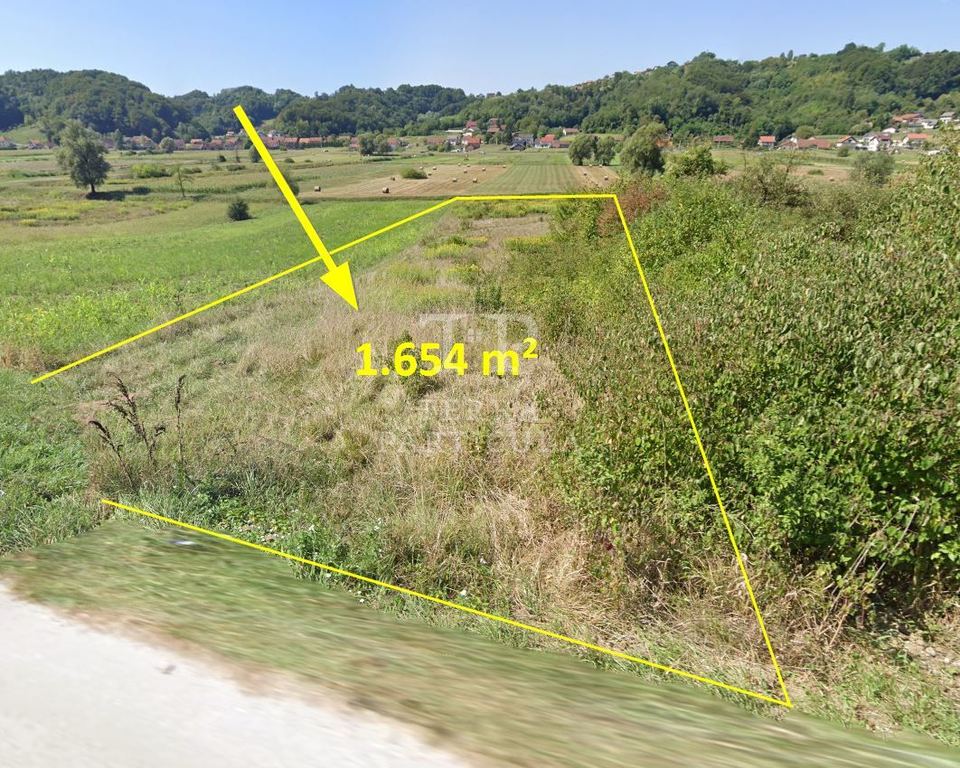 Zemljište u Veliko Trgovišću, 1654m²