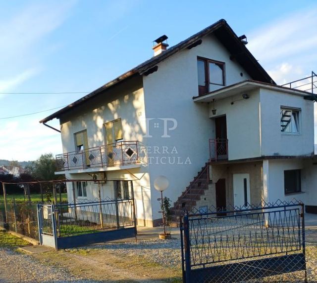 Casa u Sveti Križ Začretju, 150m², 4 sobe, slika 2