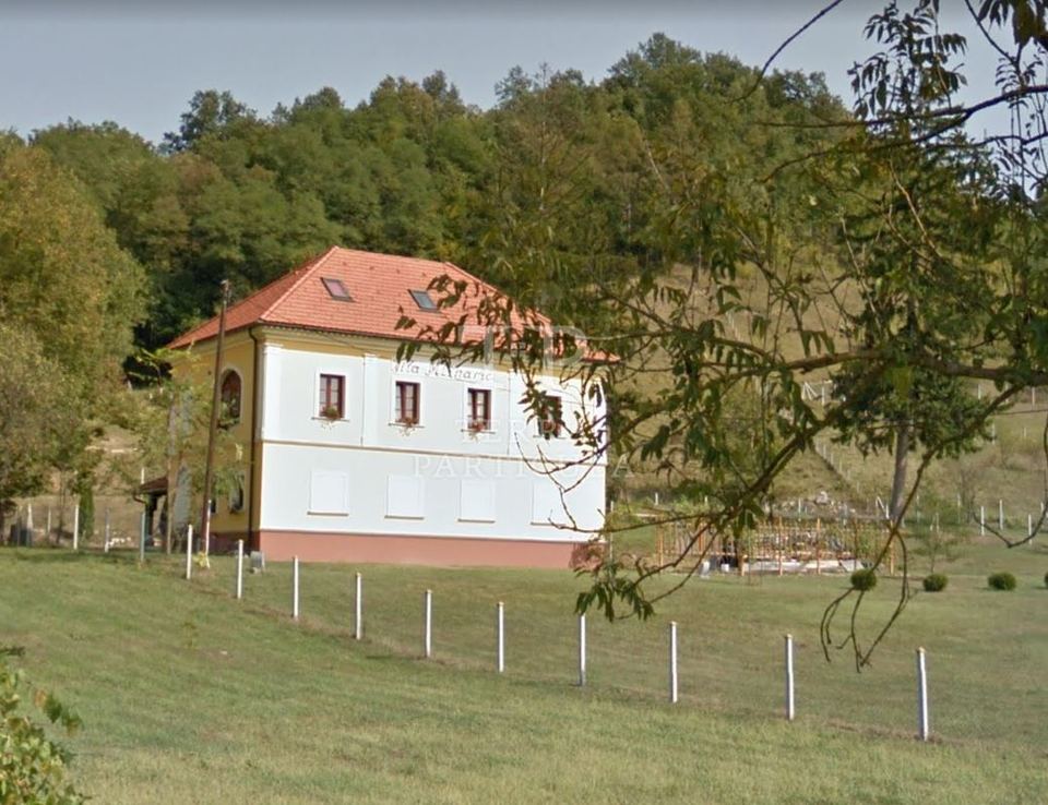 Kuća u Kumrovcu, 240m², 4 sobe
