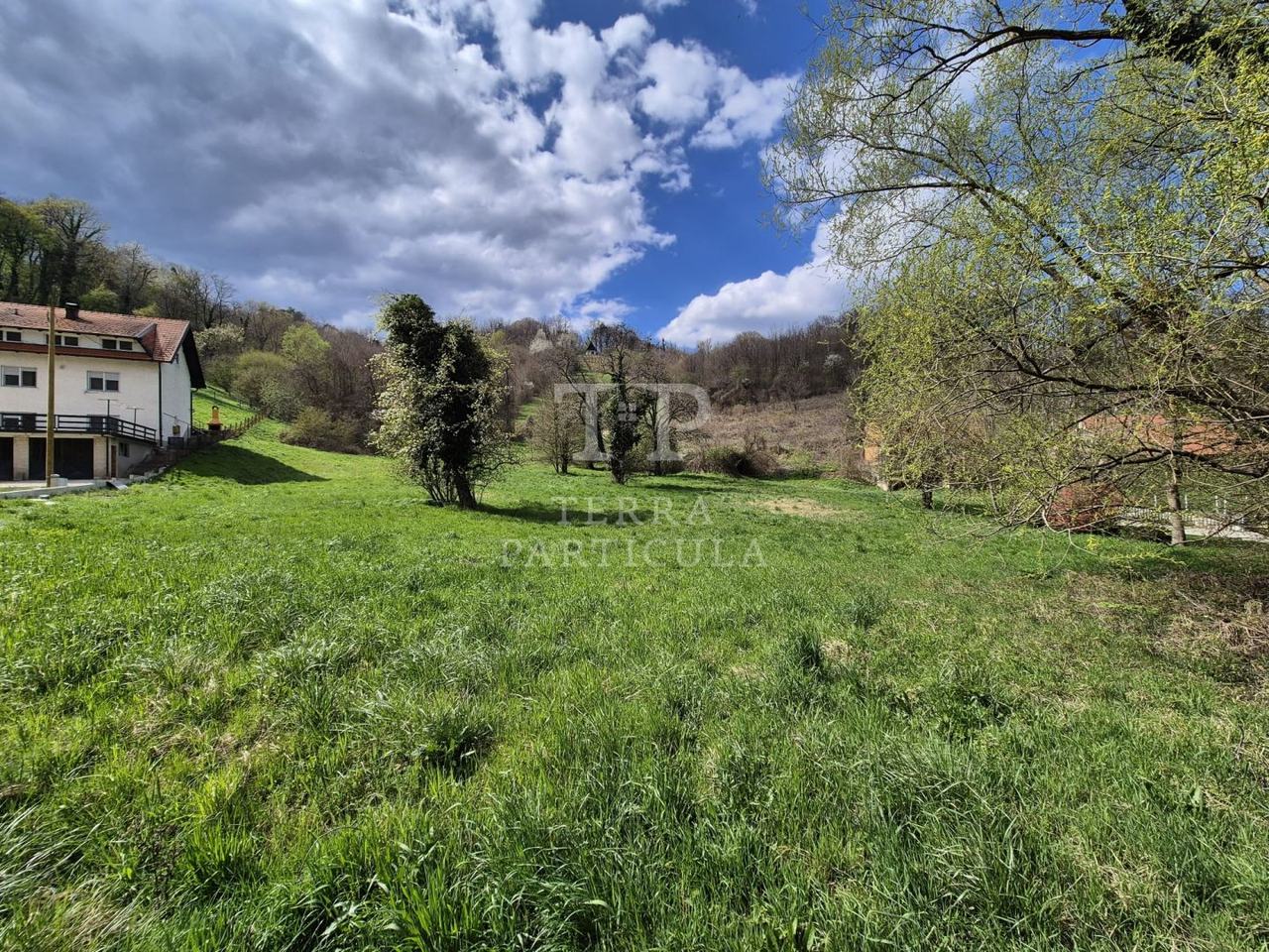 Terreno u Krapinskim Toplicama, 472m²