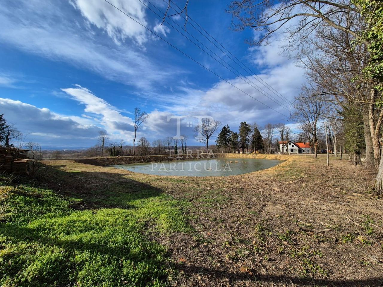 Zemljište u Oroslavju, 10500m²