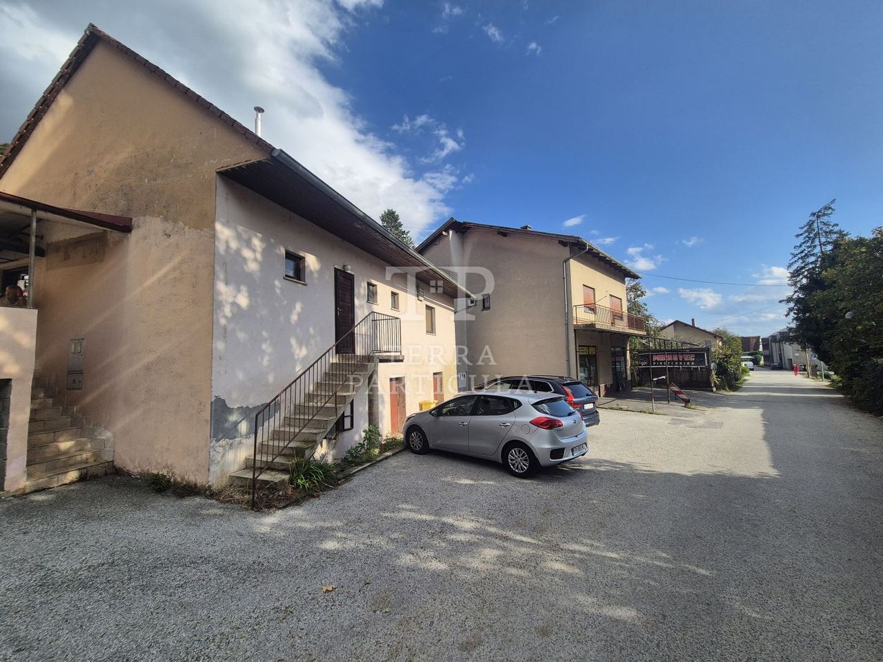 Kuća u Krapini, 250m², 3 sobe