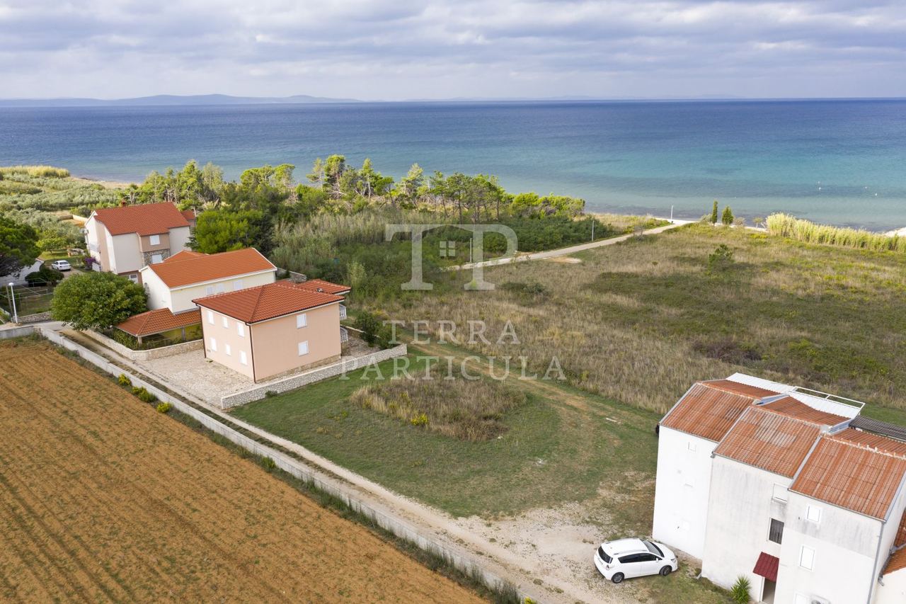Grundstück u Privlaci, 633m²