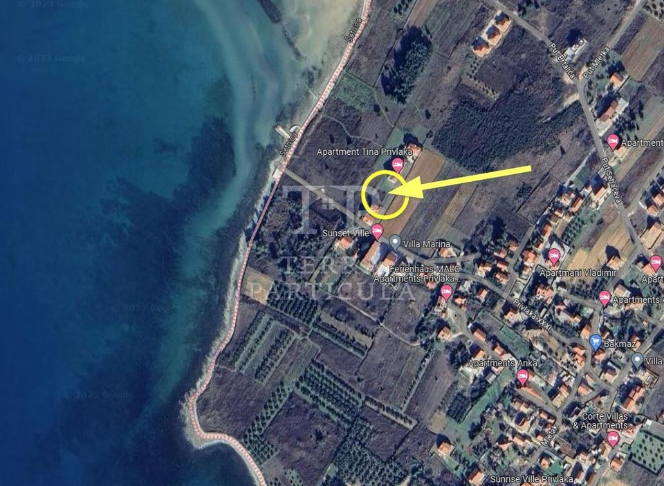 Grundstück u Privlaci, 633m², slika 3