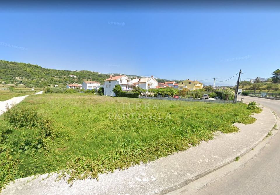 Grundstück u Rabu, 2082m²