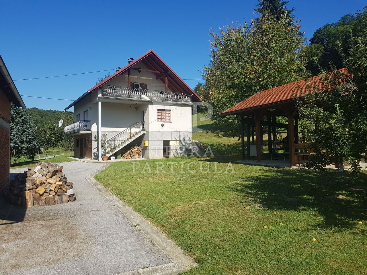 Haus u Desiniću, 160m², 4 sobe, slika 4