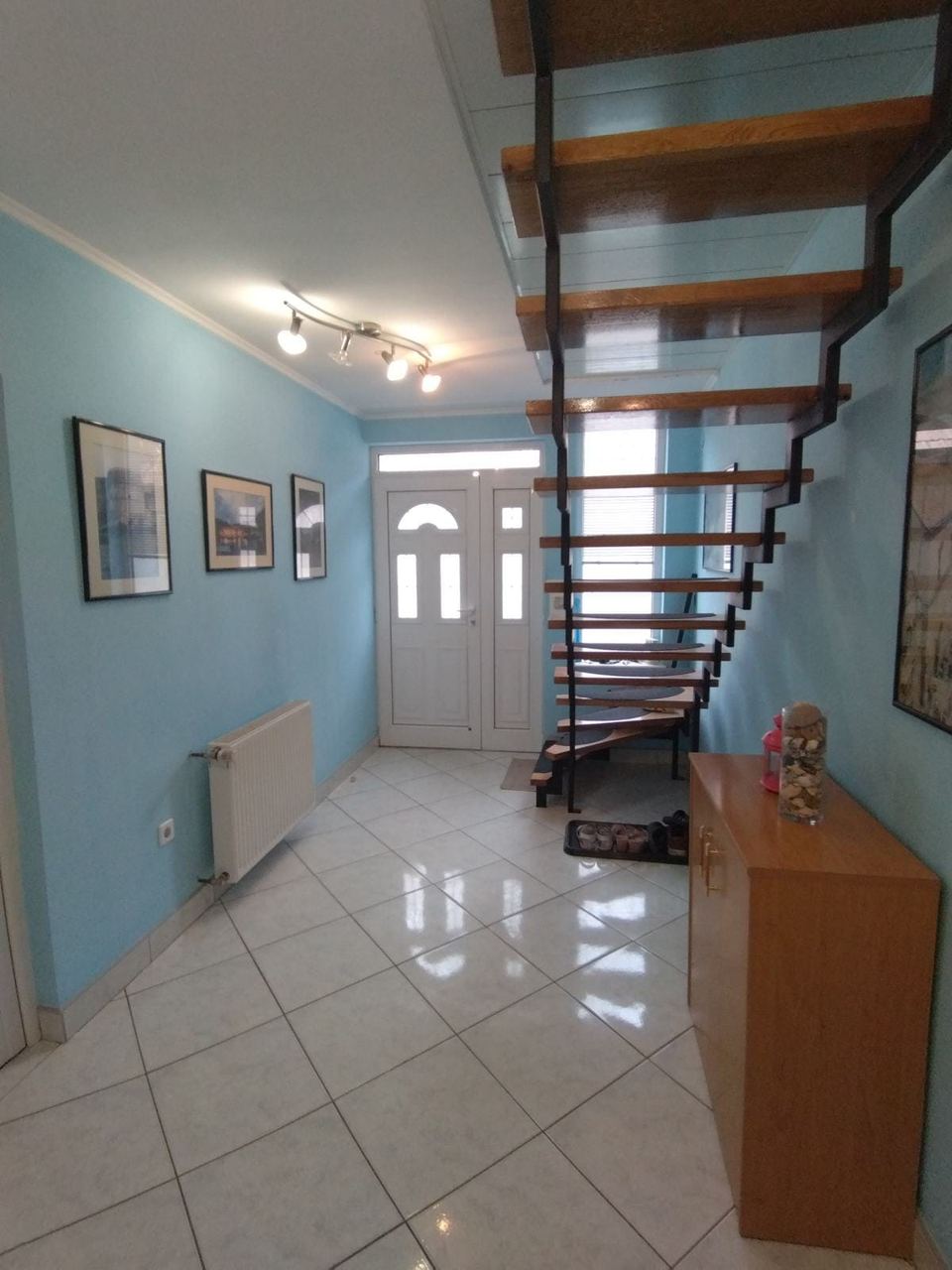 Casa u Valpovu, 224m², 2 sobe, slika 5