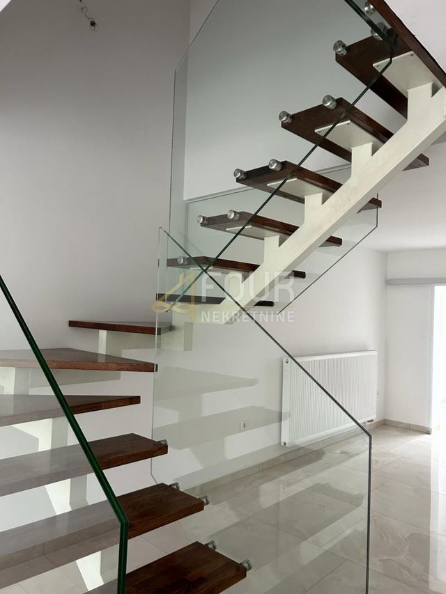Haus u Zagrebu, 98m², 2 sobe, slika 5