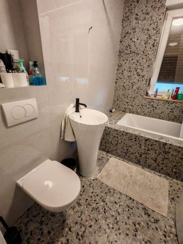 Appartamento u Rijeci, 65m², 2 sobe, slika 2
