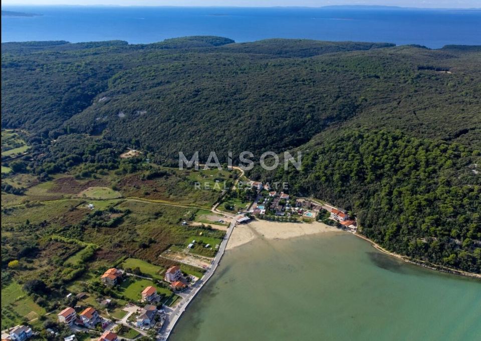Terreno u Rabu, 1000m², slika 2