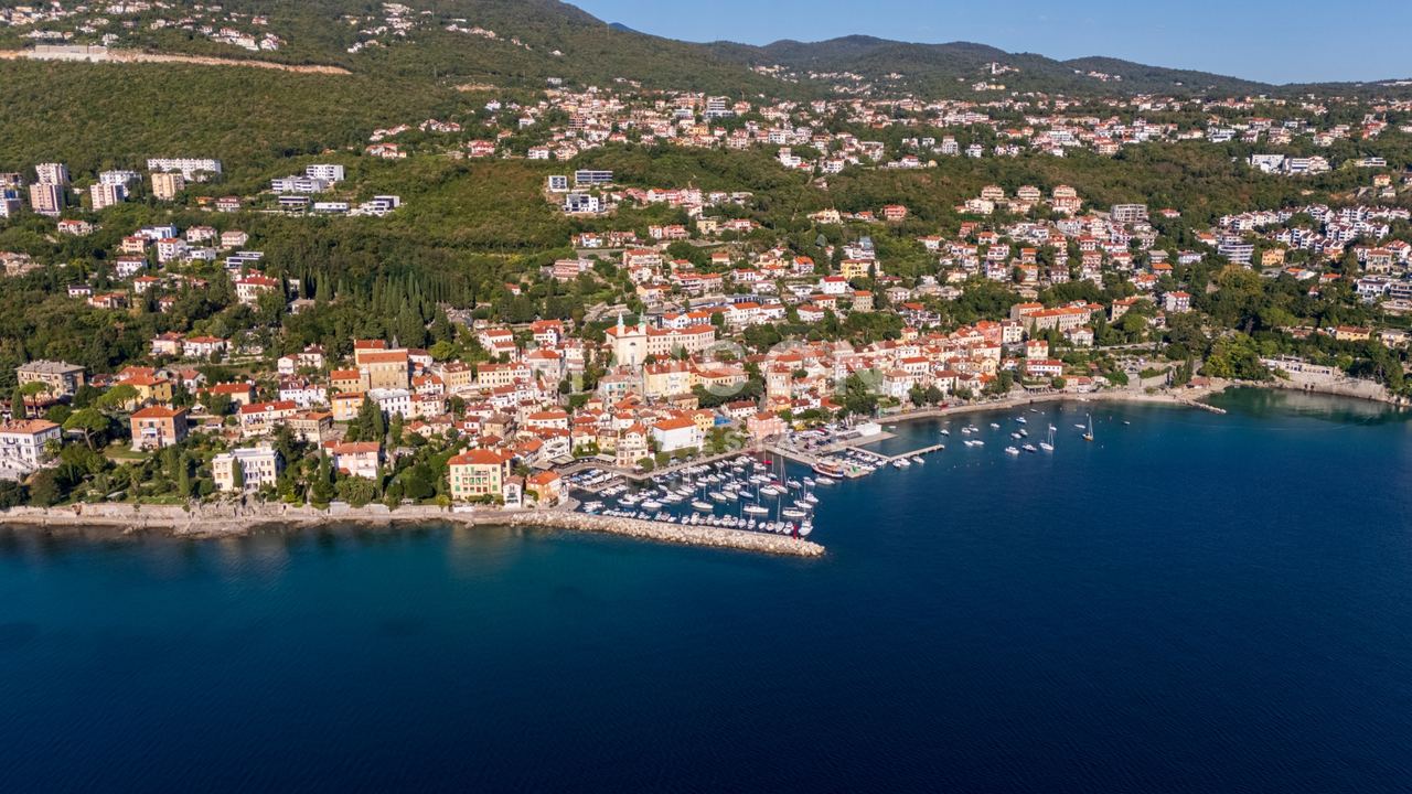 Apartment u Opatiji, 100m², 3 sobe, slika 2