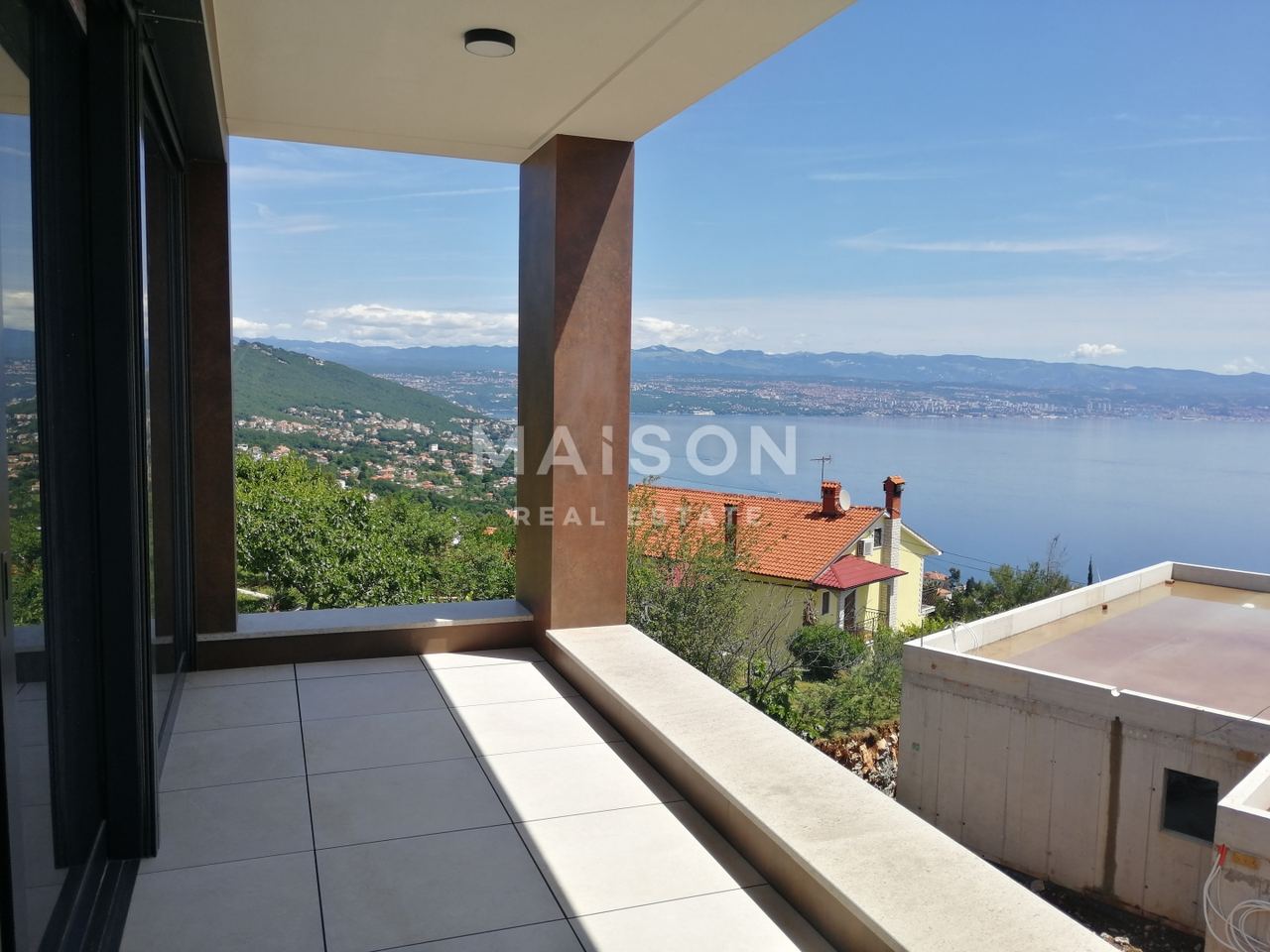 Stan u Lovranu, 140m², 3 sobe, slika 3