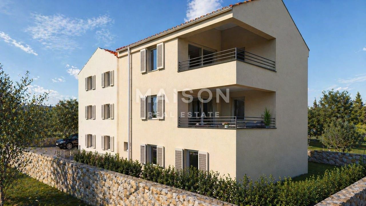 Apartment u Cresu, 149m², 3 sobe, slika 2