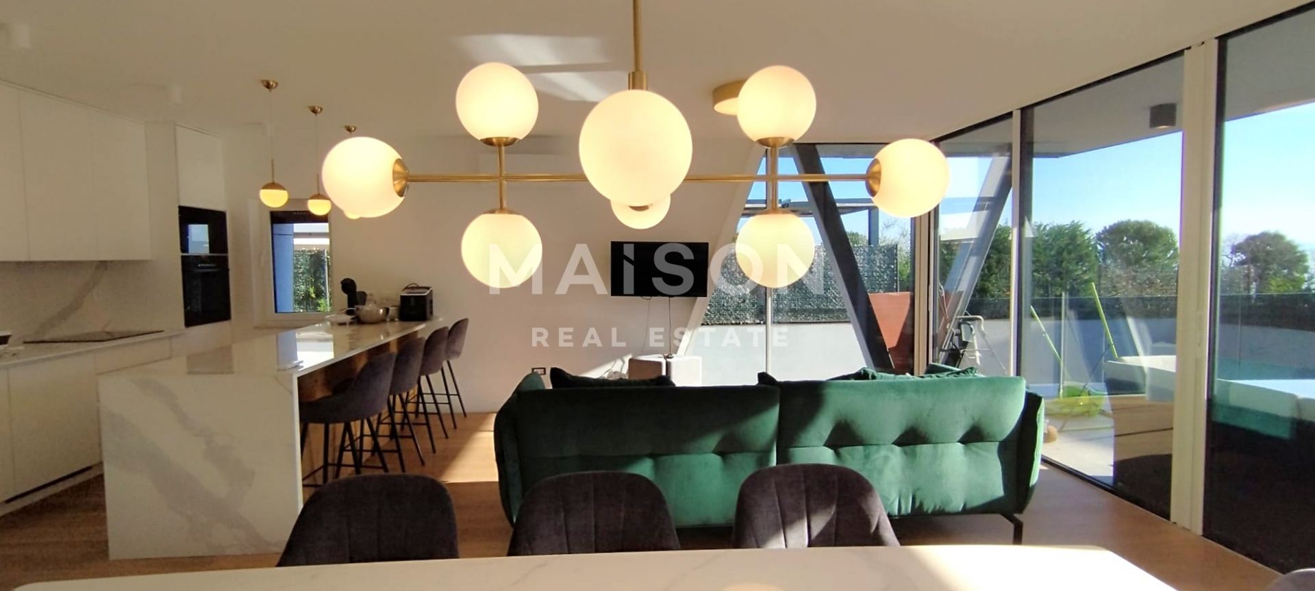 Wohnung u Kostreni, 128.1m², 4 sobe, slika 3