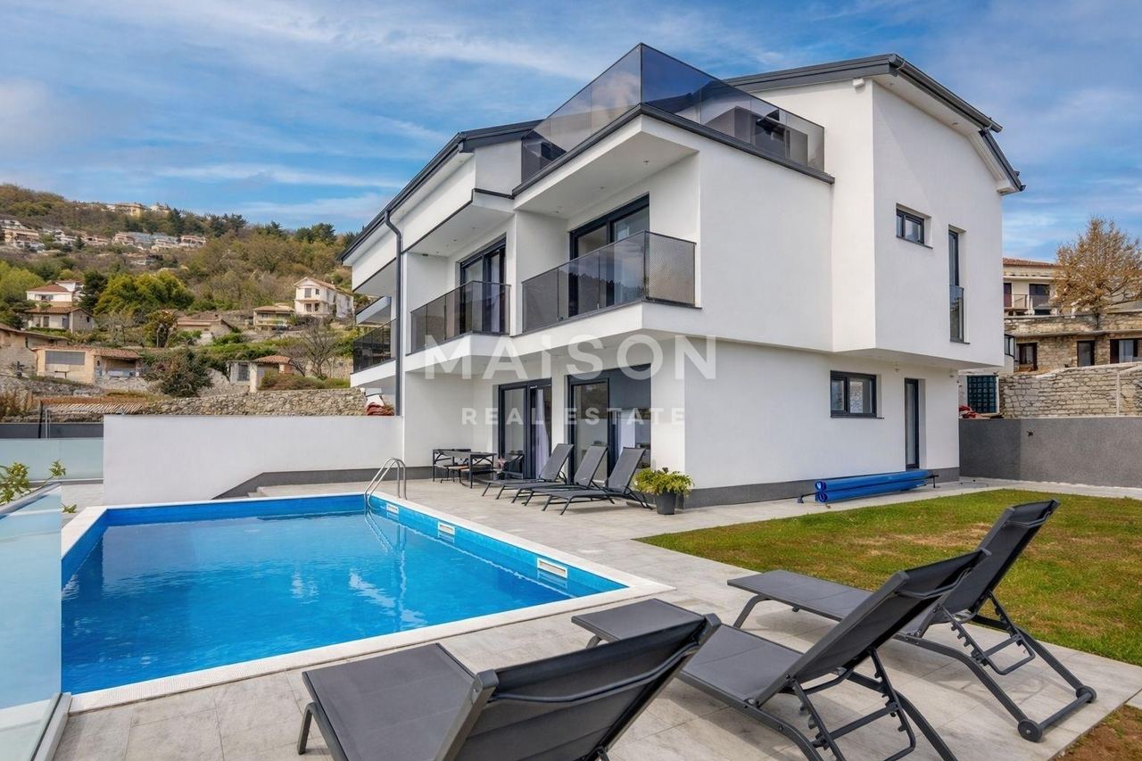 Apartment u Lovranu, 225m², 4 sobe