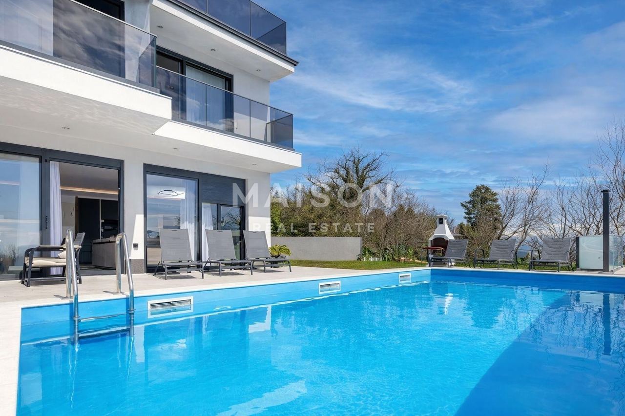 Apartment u Lovranu, 225m², 4 sobe, slika 2