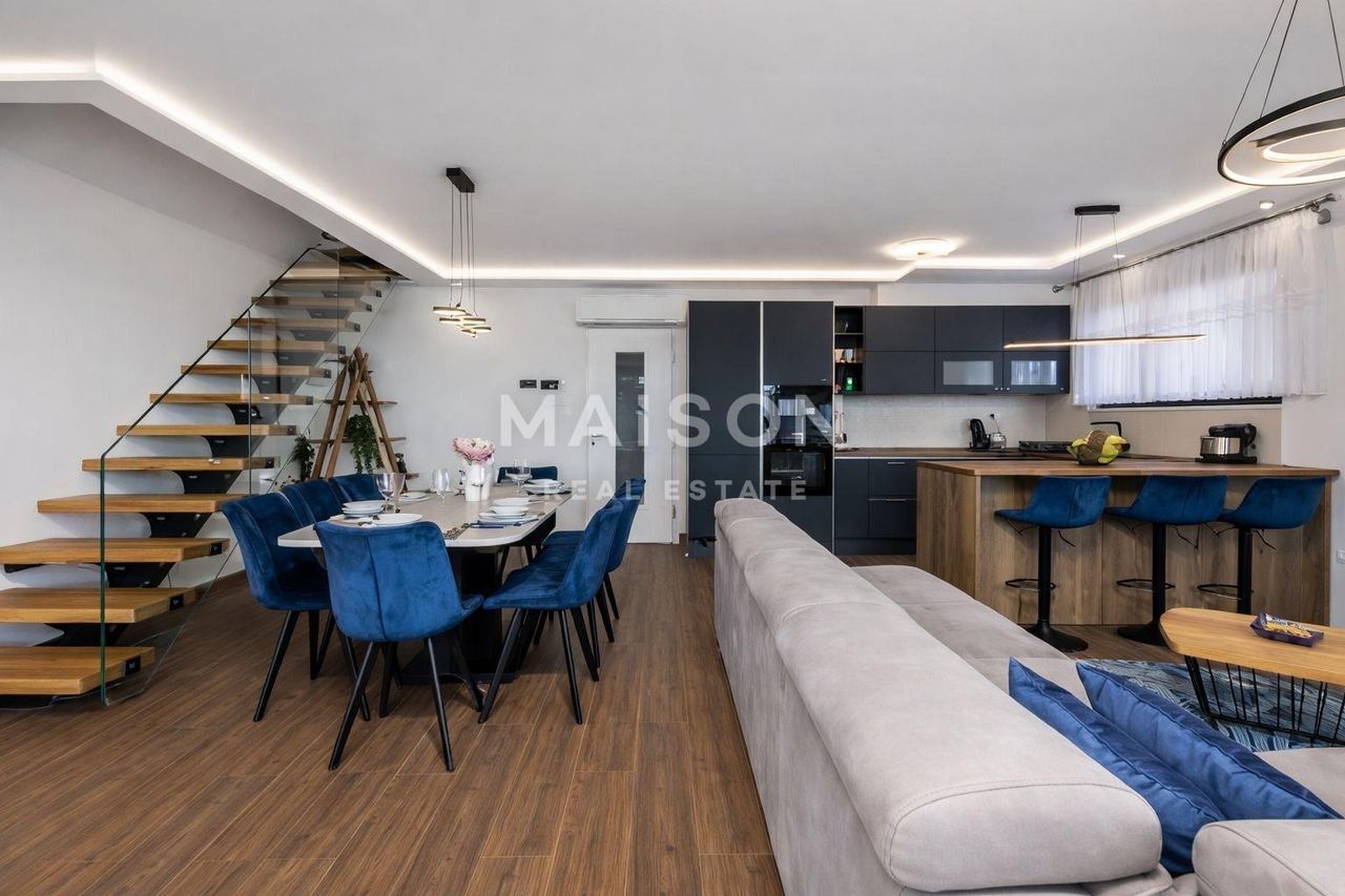 Apartment u Lovranu, 225m², 4 sobe, slika 4