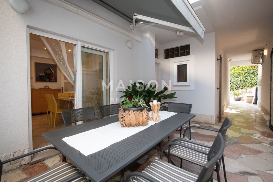 Apartment u Opatiji, 140.08m², 3 sobe