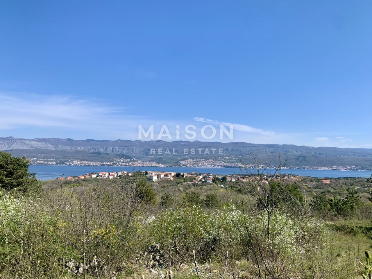 Terreno u Dobrinju, 940m²
