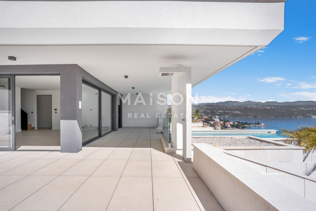 Appartamento u Opatiji, 238.01m², 3 sobe, slika 2