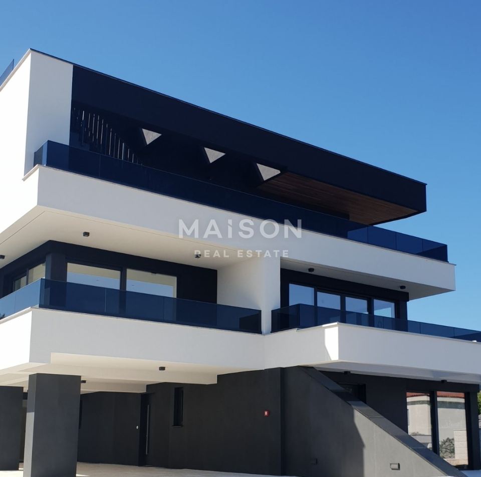 Stan u Krku, 163m², 3 sobe, slika 5