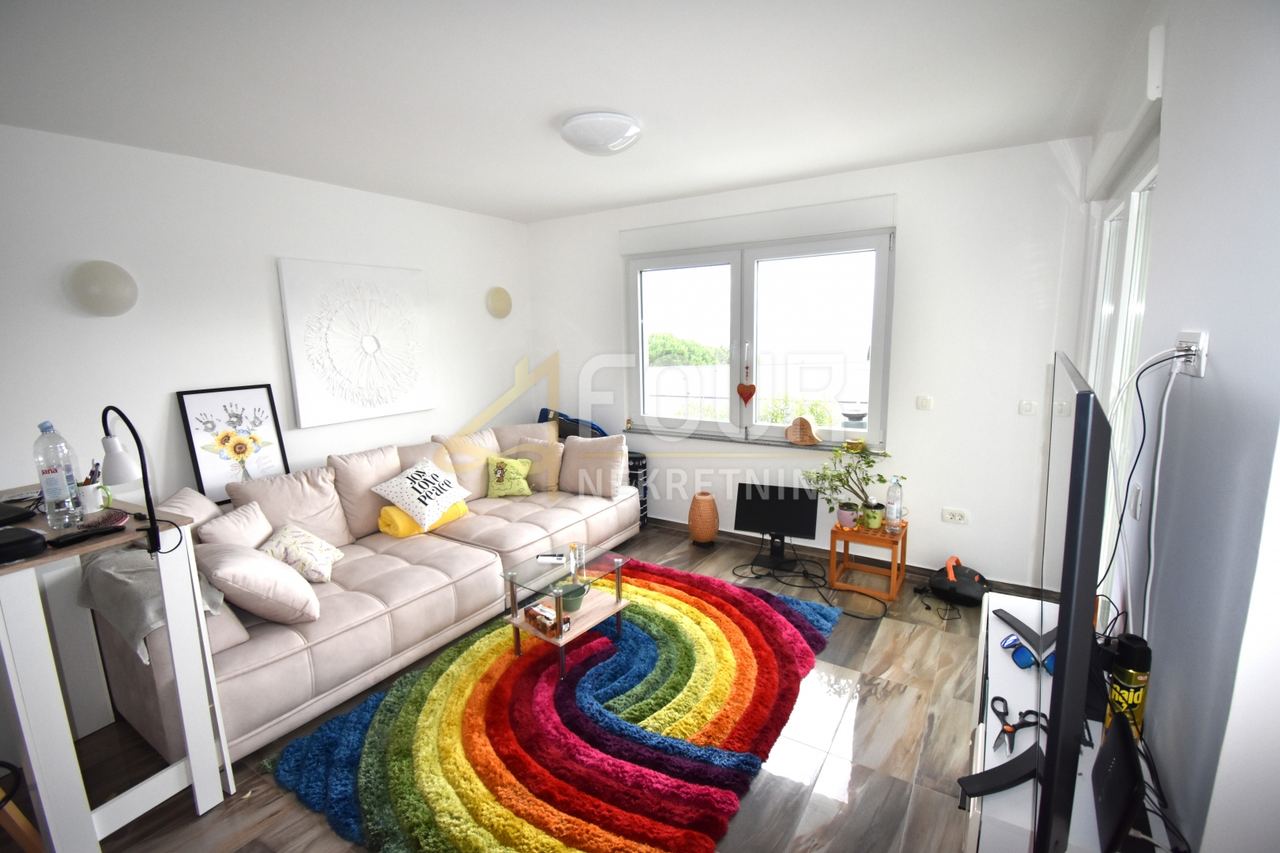 Stan u Lovranu, 104.44m², 3 sobe