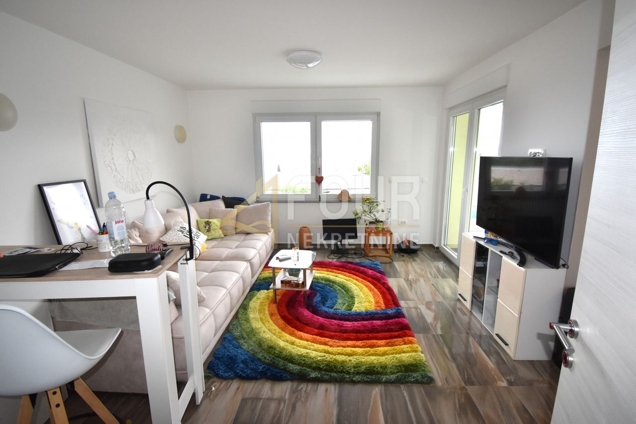 Stan u Lovranu, 104.44m², 3 sobe, slika 2