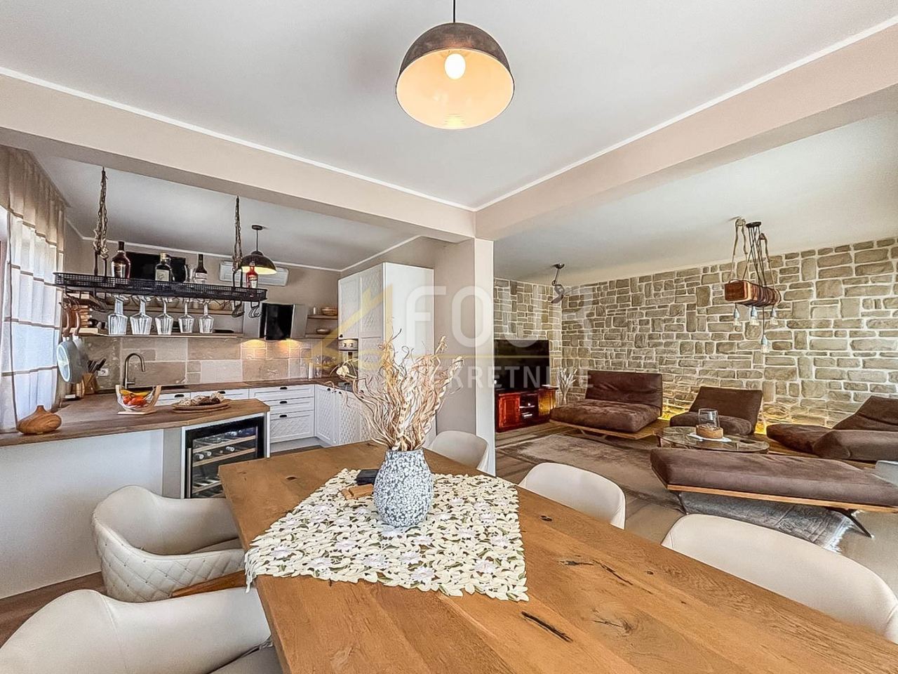 House u Umagu, 217m², 5 soba, slika 3