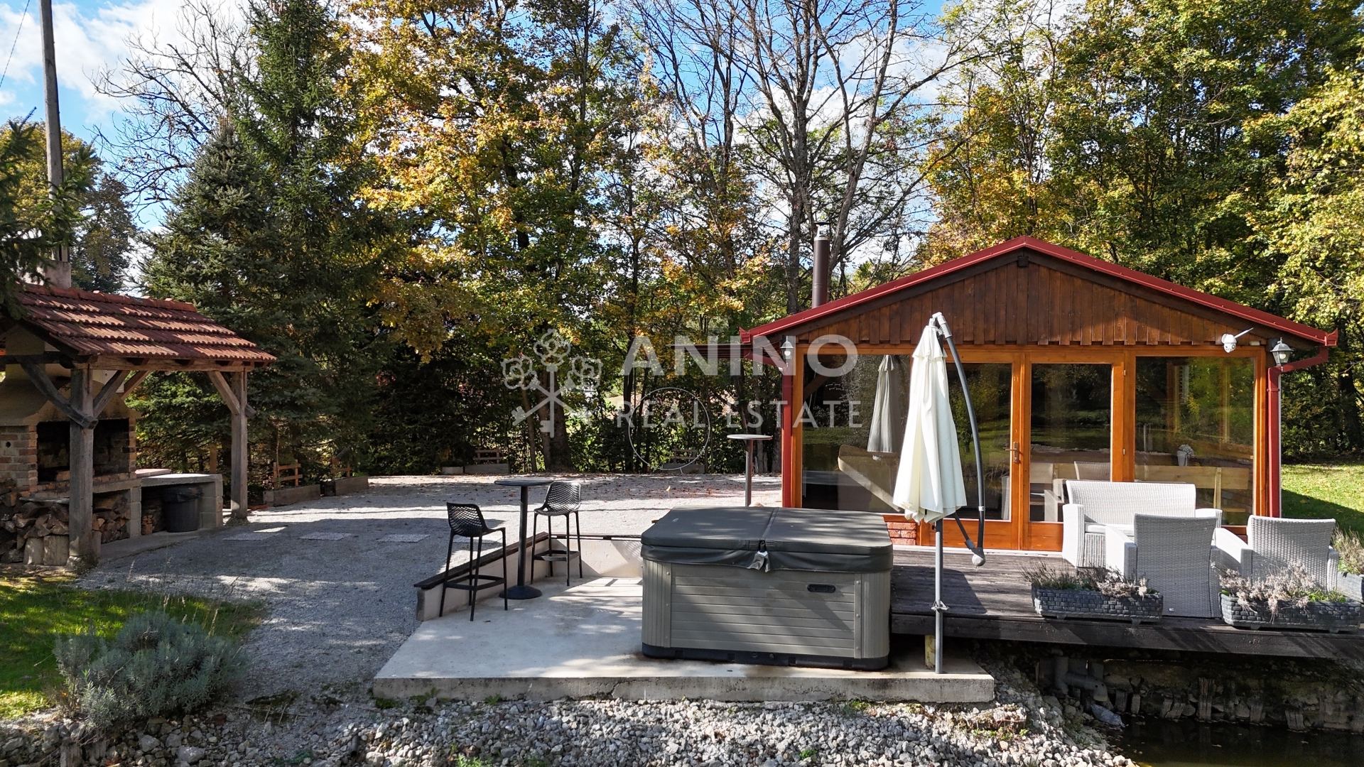 House u Klanjcu, 42m², 1 soba, slika 4