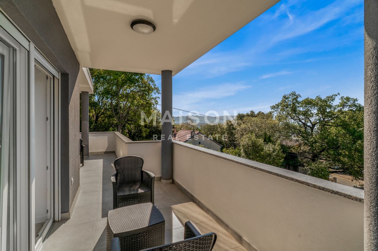 Casa u Vinodolskoj općini, 250m², 5 soba, slika 5