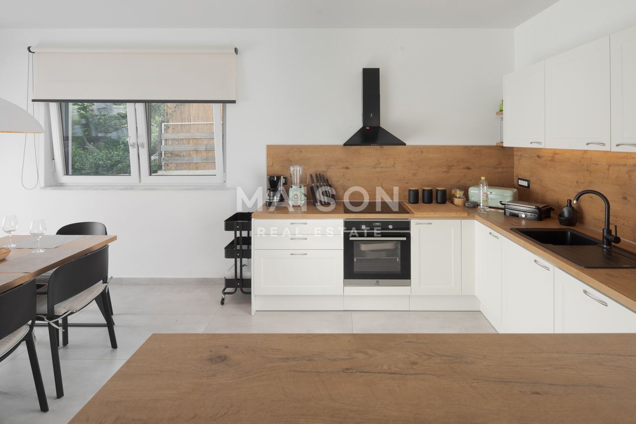 Casa u Medulinu, 245m², 6 soba, slika 4