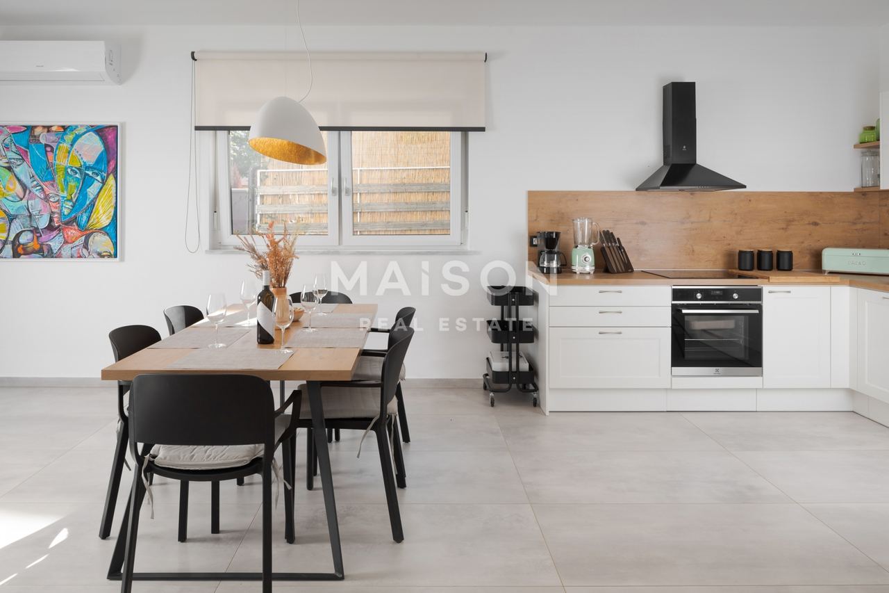 Casa u Medulinu, 245m², 6 soba, slika 5