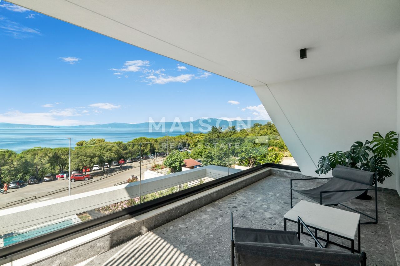 Kuća u Kostreni, 183m², 4 sobe, slika 3
