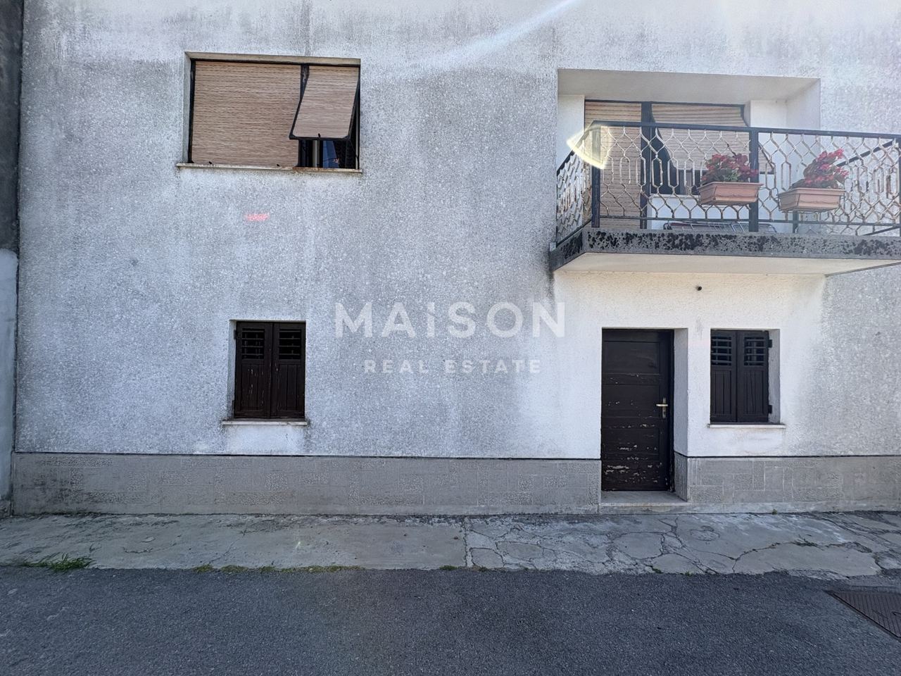 Kuća u Viškovu, 240m², 5 soba, slika 4