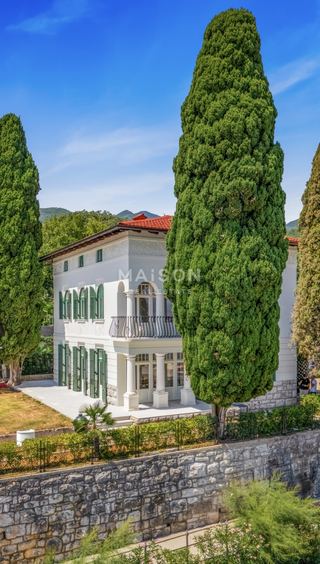 Haus u Opatiji, 260m², 4 sobe, slika 5