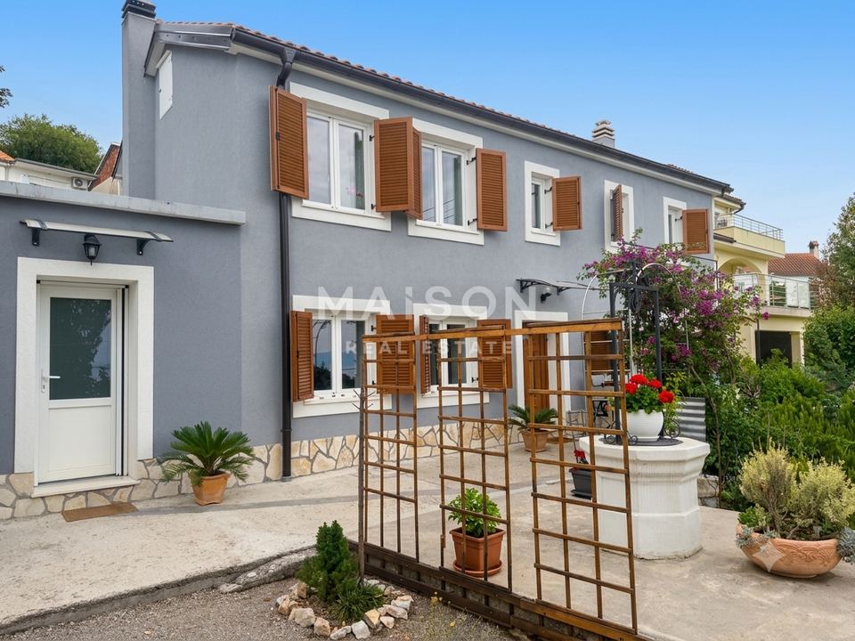 Casa u Kostreni, 150m², 2 sobe, slika 2