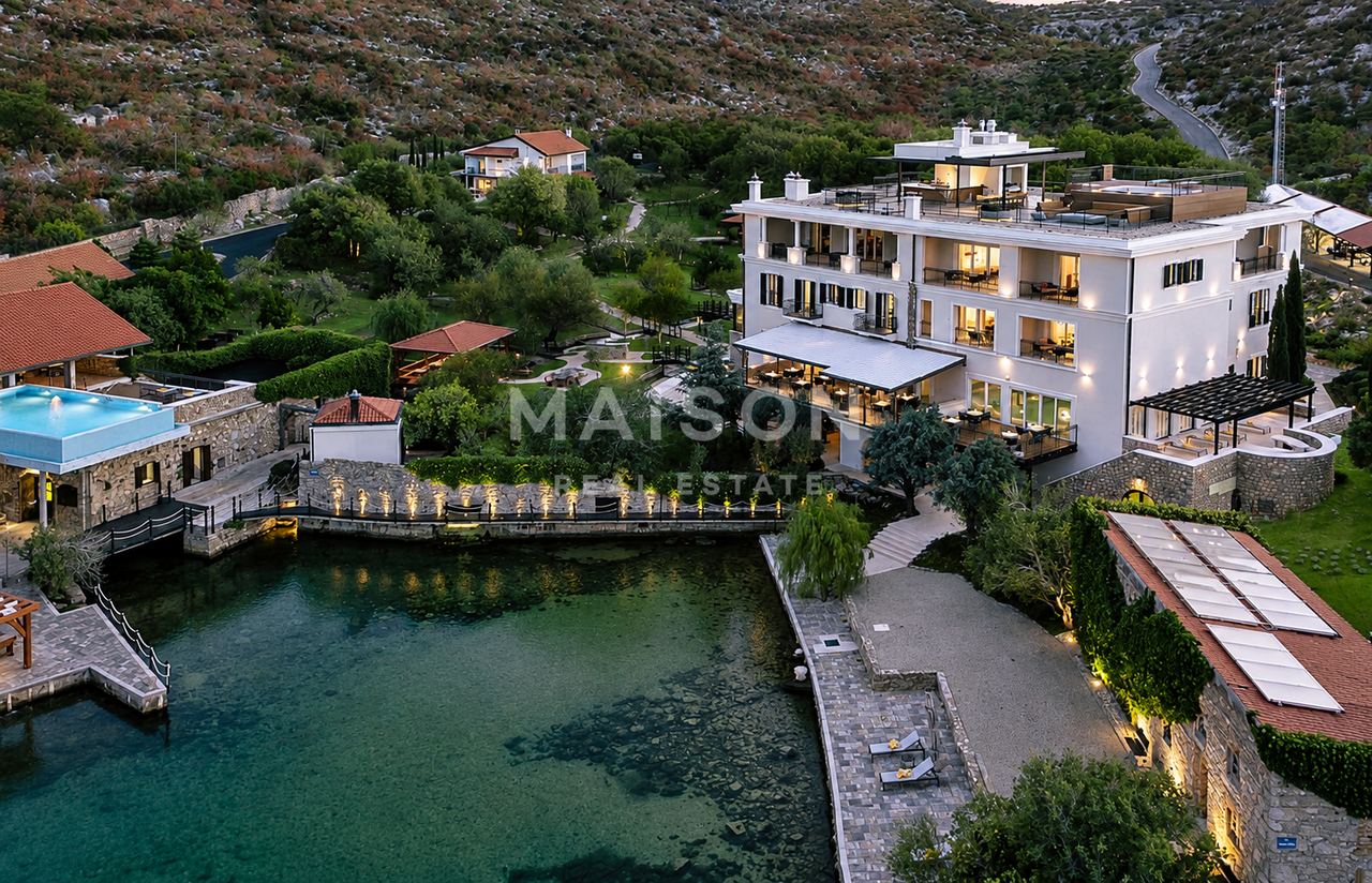 House u Senju, 3466m², 22 sobe, slika 2