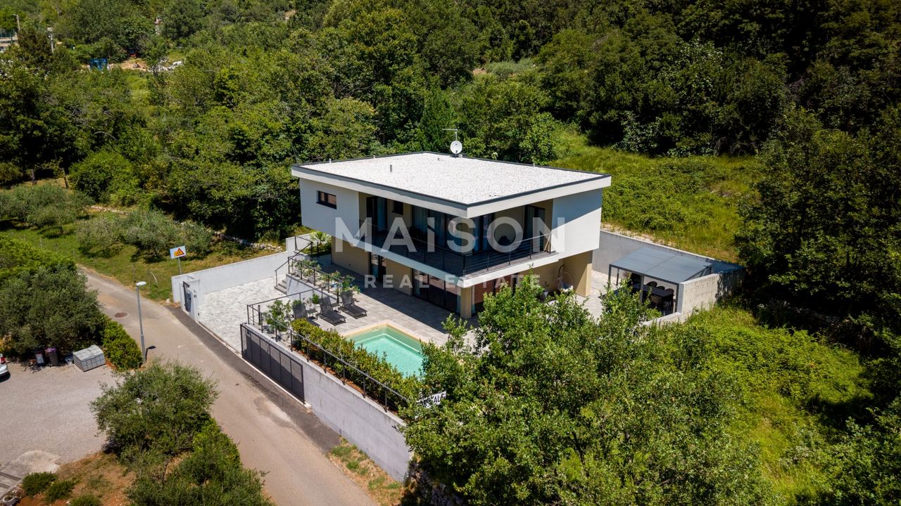 Haus u Mošćeničkoj Drazi, 190m², 4 sobe, slika 2